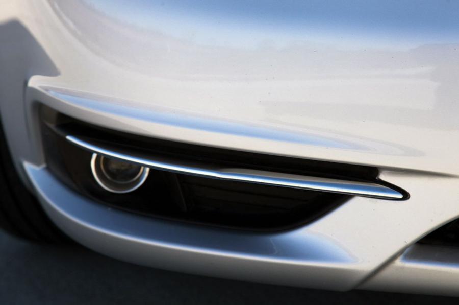  Chrysler 200 2011 года  (фото 85 из 122)